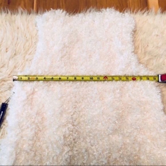 BCBGMAXAXRIA Soft Boucle Open Vest NEW - Picture 5 of 6